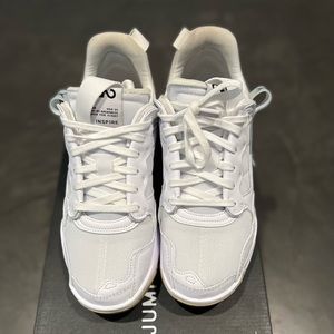 PREOWNED JORDAN MA2 WHITE/BLACK-SESAME SIZE 9.5